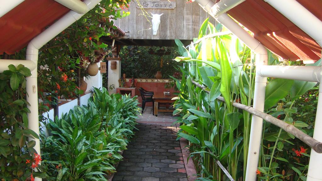 Quinta Erika Boutique Hotel By Rotamundos Coyuca de Benitez Екстериор снимка